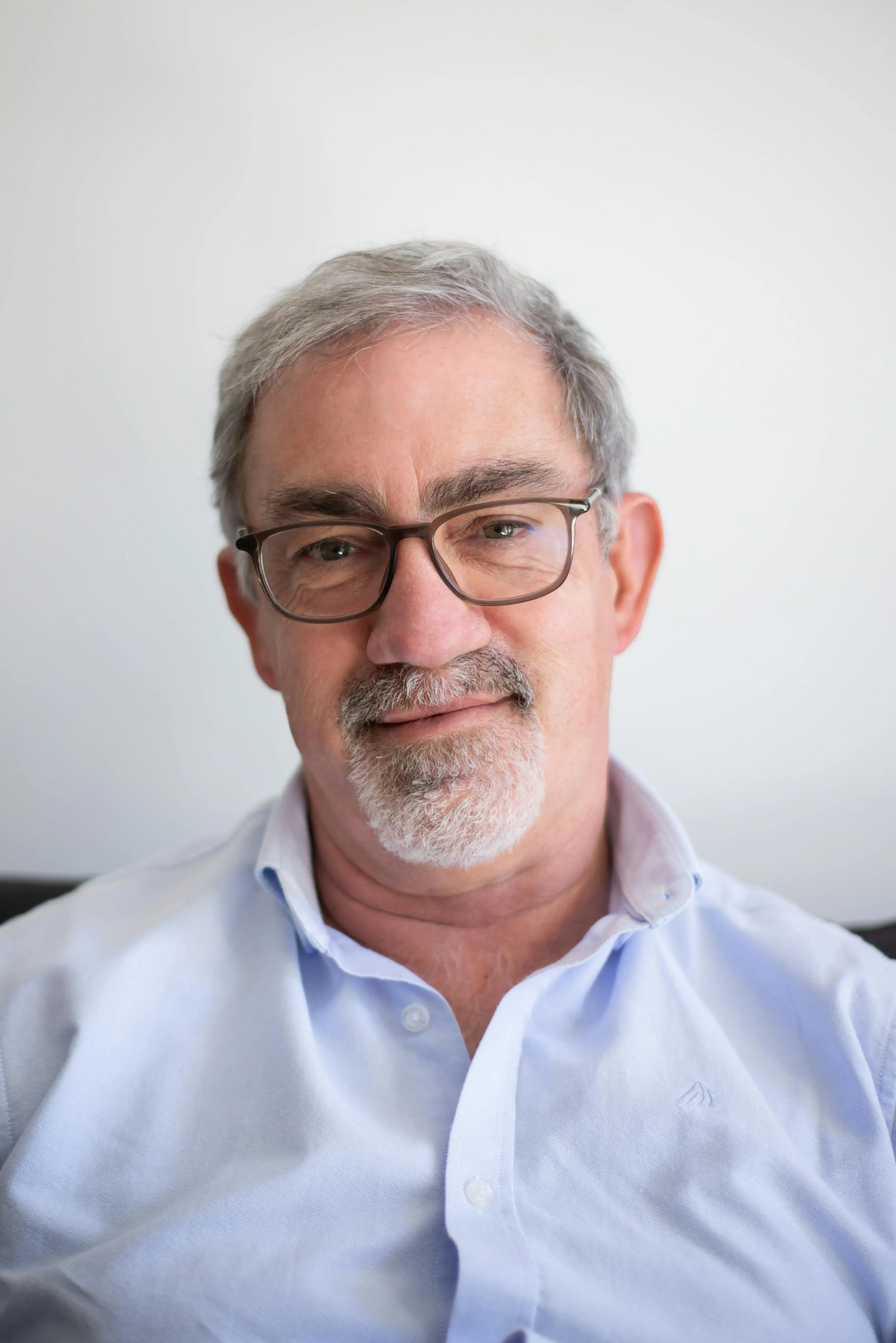 Prof. Dr. Roberto Almeida